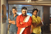 Evariki Evaru Movie on Location Stills
